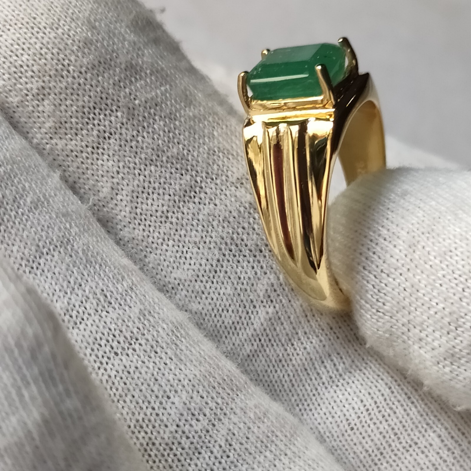 Emerald Ring, Natural Oval Cut 8 to 12 Carat Men Emerald/ Panna Ring in  Panchdhatu, Astrological Gemstone Ring for Men, Mens Emerald Ring - Etsy |  Mens emerald rings, Mens gemstone rings, Emerald ring