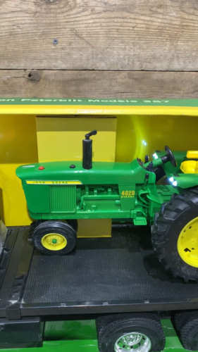ERTL Big Farm, 4020 Tractor with Peterbilt Model 367, 1:16 Scale, NIB - Video 1 of 1
