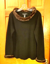 Dialogue Woman's Black Pullover Sweater M Faux Brown Fox Fur Collar and Cuffs
