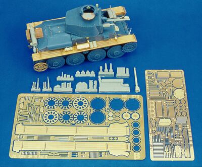 MW22 ROYAL MODEL 273 PZ. KPFW. 38(T) (1/35 SCALE) ACCESSORIES