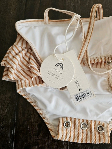 Costume da bagno Quincy Mae bambina con volant pezzo unico beige cotone biologico 6-12 mesi - Foto 3 di 6