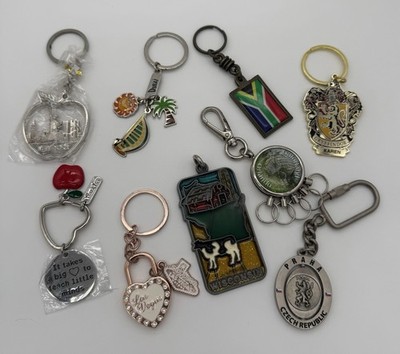 Key Chains From Around The World Lot of 9 Various Countries See Photos