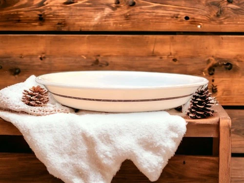 Vintage 70’s Pyrex Solid White Milk Glass Gold Band Pyrex Pie Plate 1970’s MCM