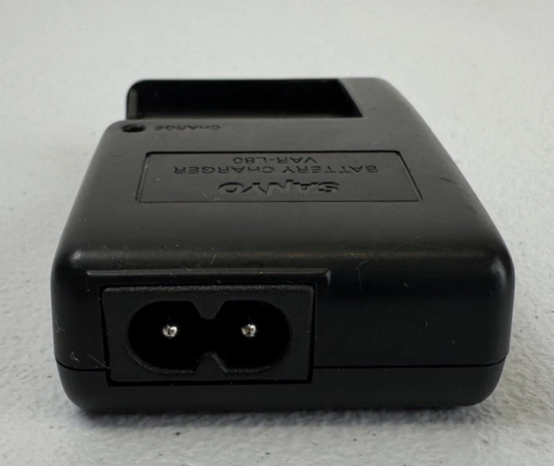 Genuine Sanyo Battery Charger VAR-L80 4.2v 550mA Adapter - Image 3 of 3