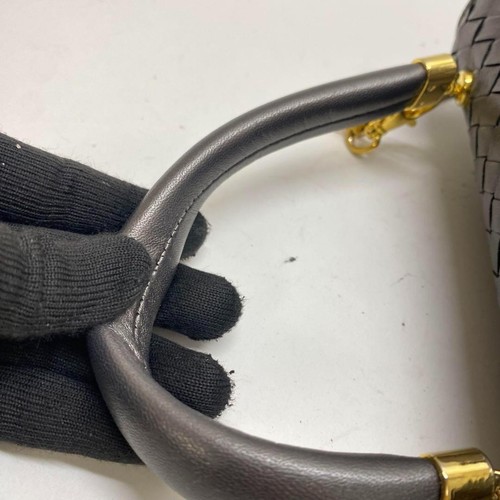 Bolso de Hombro Bottega Veneta Intrecciato 2 Vías Bolso Bandolera Plateado Bloqueo Giratorio - Imagen 9 de 18