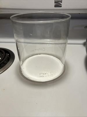 #ad Original Coleman Lantern 220B 228B 220C 228C Pyrex Globe 1935 to 1946 $40.00