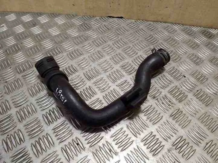 AUDI A6 Avant 4B5, C5 Schlauch Kühlung 8D0121101AD 1.9 Diesel 96kw 2002 26212596 - Изображение 2 из 2