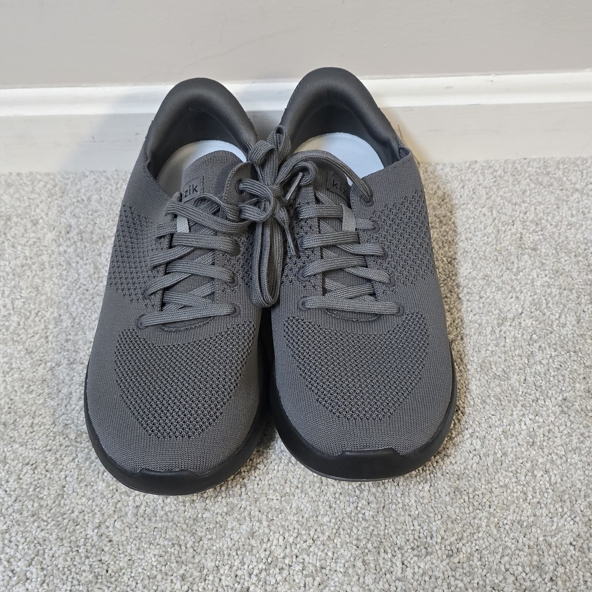 New KIZIK LIMA MENS SZ 9.5 Wide Sneakers SHOES WOMAN SZ 11 