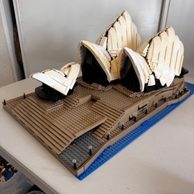 LEGO Creator Expert Sydney Opera House 10234 Building Set 90% Complete W/ Manual