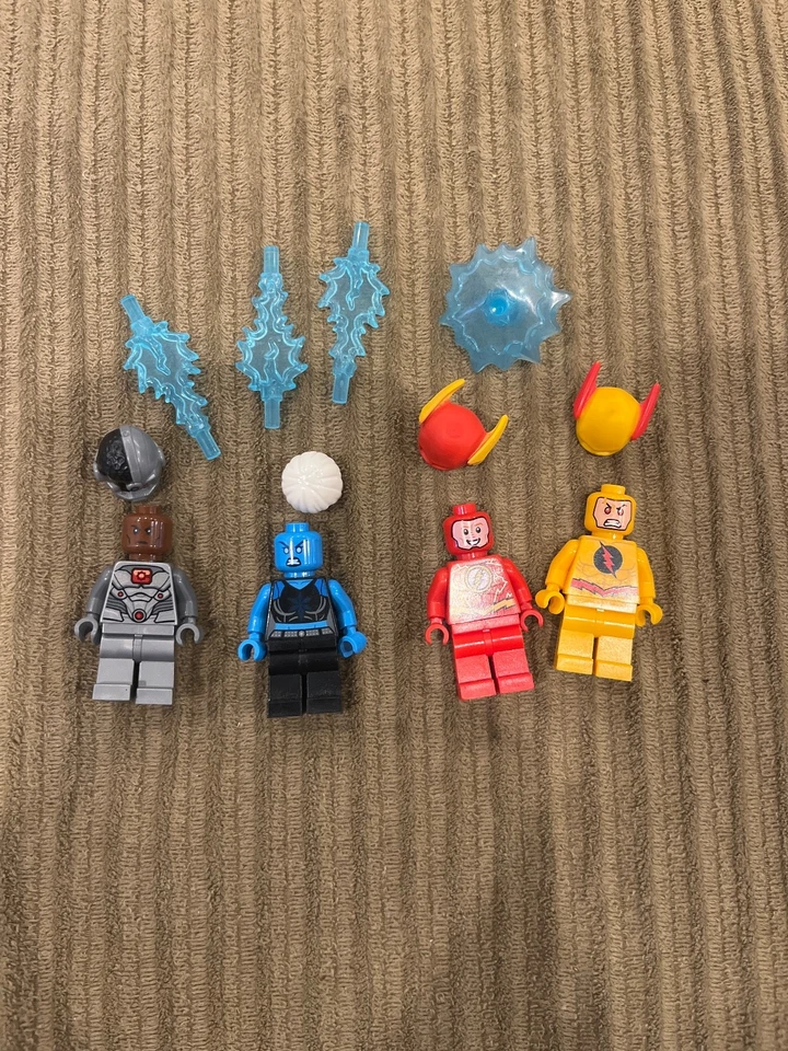 76098 LEGO Complete DC Super Heroes Speed Force Freeze Pursuit Reverse Flash - Image 3 of 4