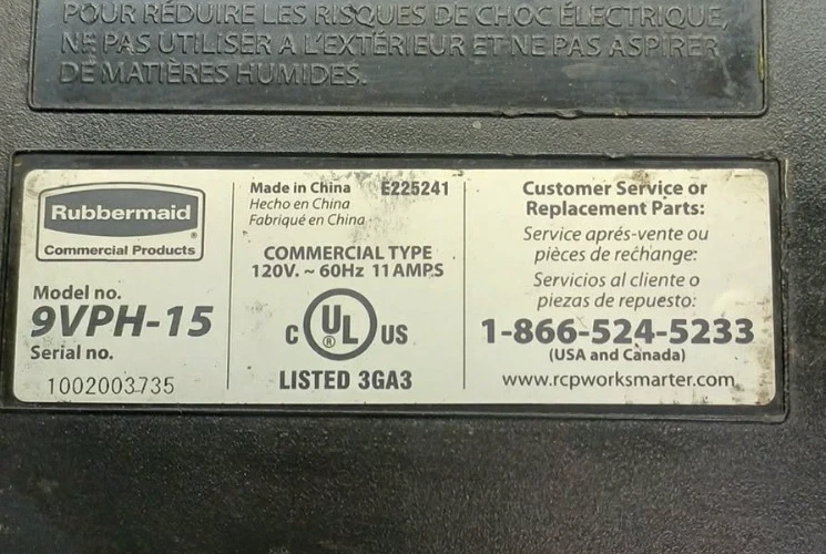 Rubbermaid PH15 Aspirador Comercial Doble Motor (CUBIERTA DE ENTRADA INFERIOR) Foto 4 de 4
