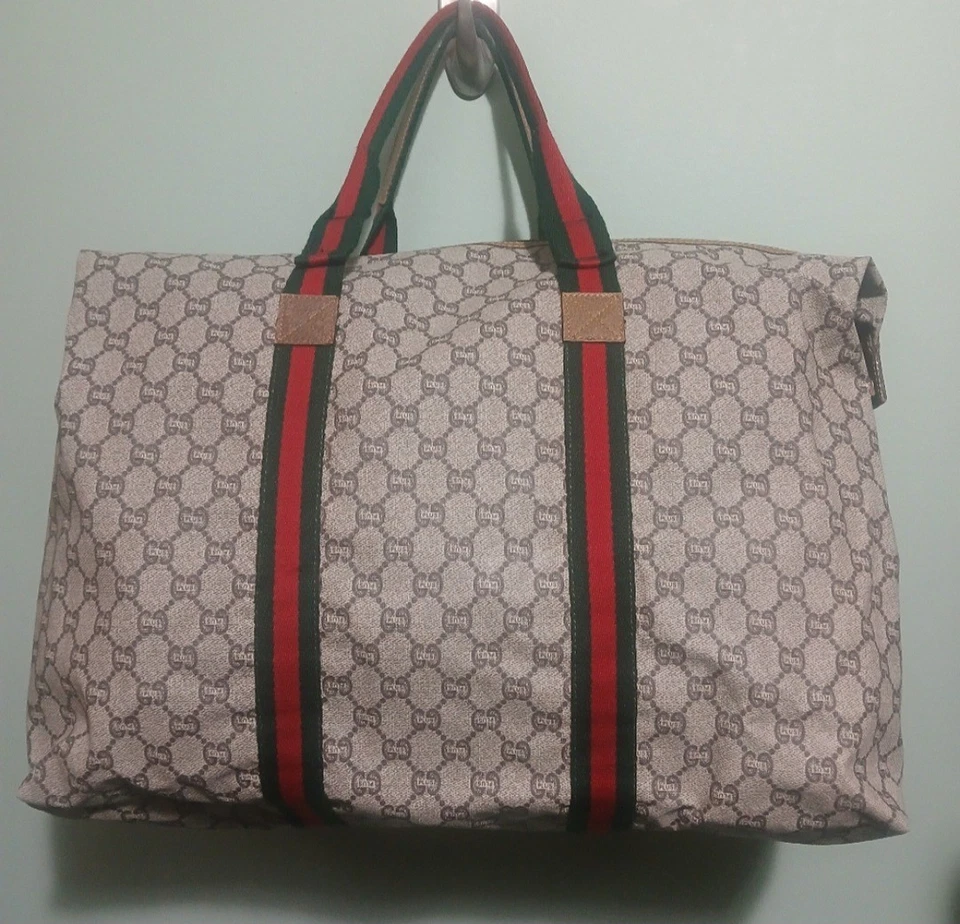 Bolso GUCCI Plus Weekender Sherry Line usado en excelente estado con certificado de autenticidad, PVC/cuero Foto 2 de 4