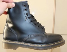 DR .MARTENS anfibio uomo 1460 SMOOTH nero lucido|acquista online su Shoe  Center