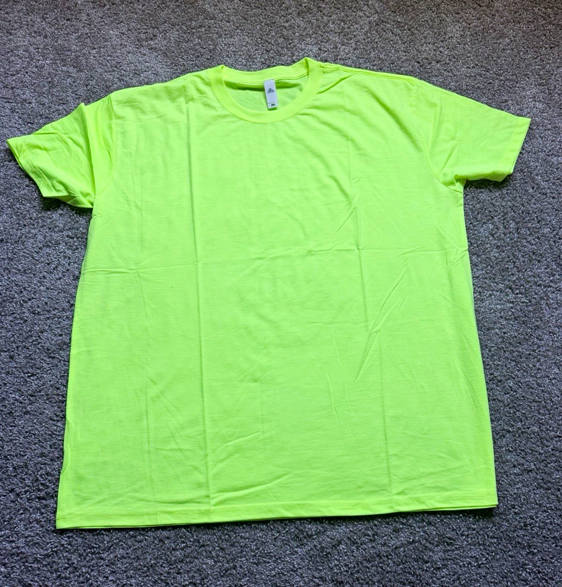 Gildan Men’s L Green Crew Neck Short Sleeve Cotton Knit Solid T-Shirt image 1