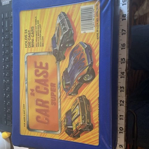 Vintage Tara Toys Blue 24 Car Case Super W/ 24 1:64 Scale Cars