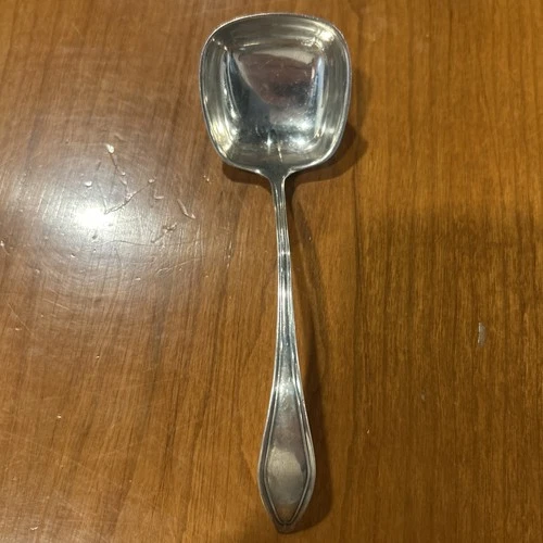 MARY CHILTON- TOWLE STERLING SAUCE LADLE 37g