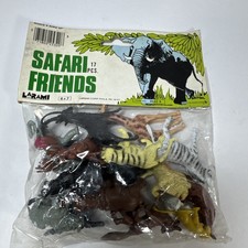 Larami Safari And Friends Zoo Animal Toy 17 PCs