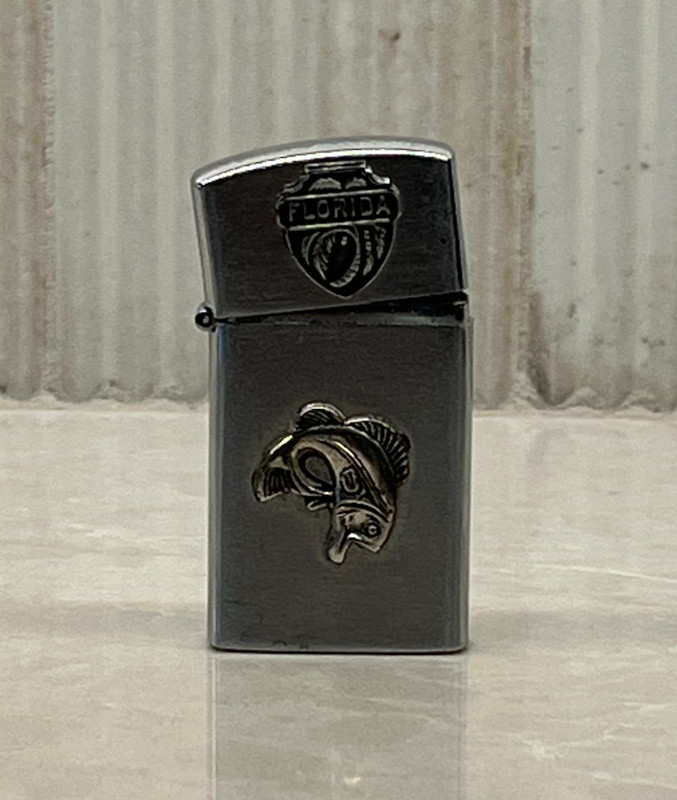 Vintage POLLY Gas Windproof Lighter (Japan 1950s/1960s)
