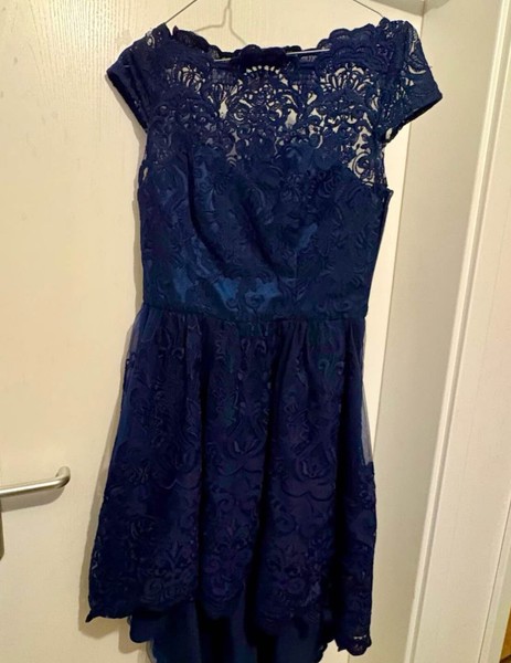 robe bleu marine Chichi london (portée qu’une seule fois)