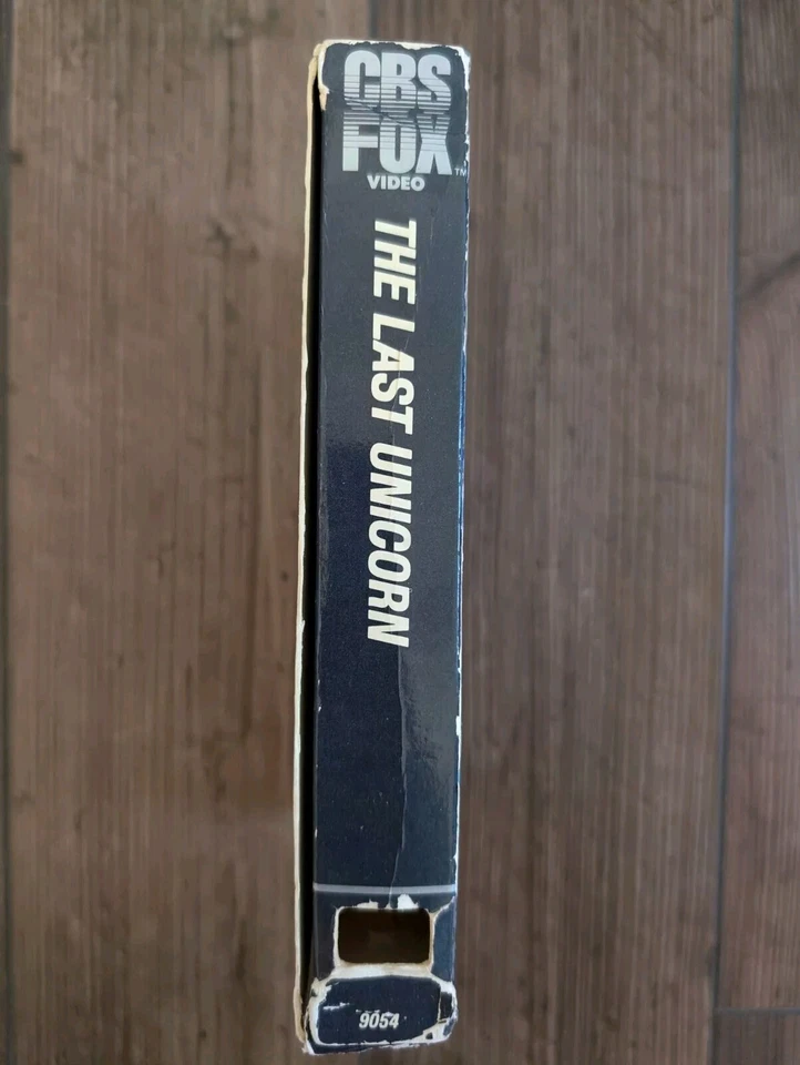 The Last Unicorn  (1983) CBS/FOX Release VHS - Image 3 of 4