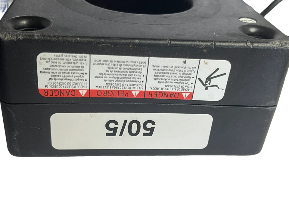 SquareD current transformer ratio 50/5a,600 v, 10 kv,400 hz, AAF00294 - Image 2 of 4