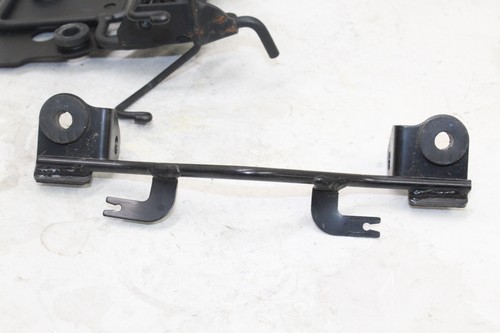 17-23 Kawasaki Z125 Pro Upper Fairing Mirror Gauges Stay Bracket OEM - Picture 4 of 7
