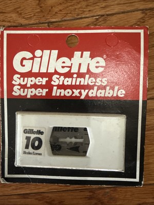 GILLETTE SUPER STAINLESS DOUBLE EDGE RAZOR BLADES Total 10 IN PACK