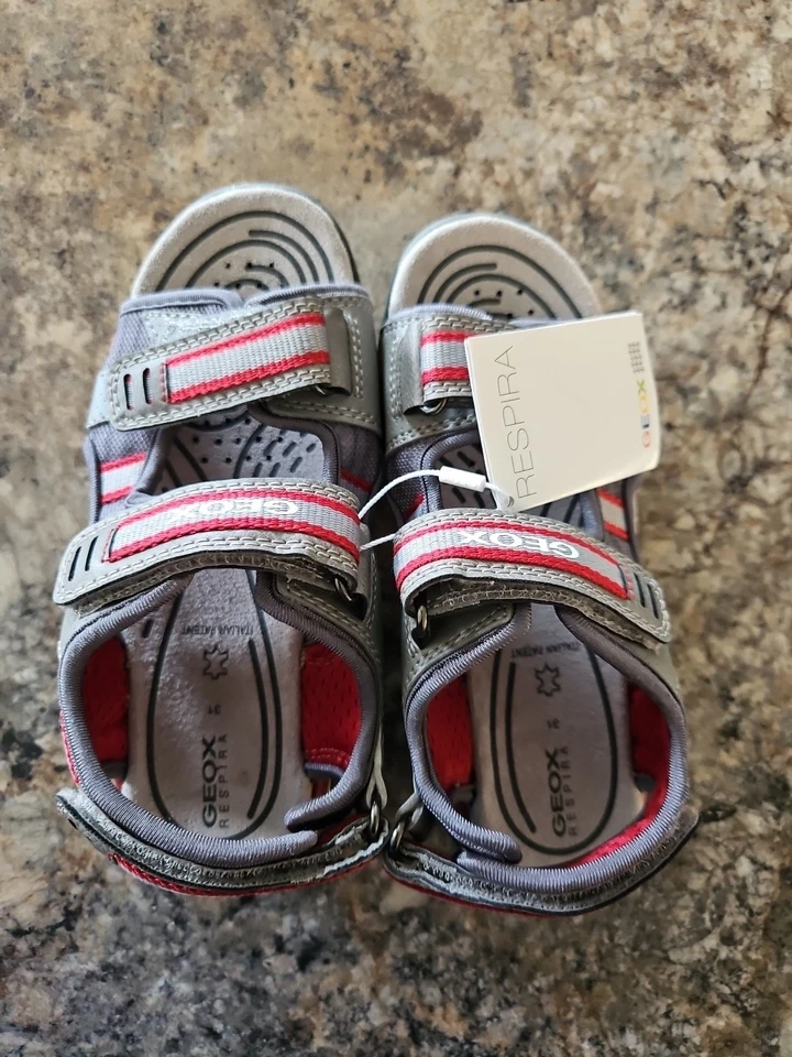 Sandalias Geox talla 13 nuevas grises y rojas para niño Foto 3 de 4
