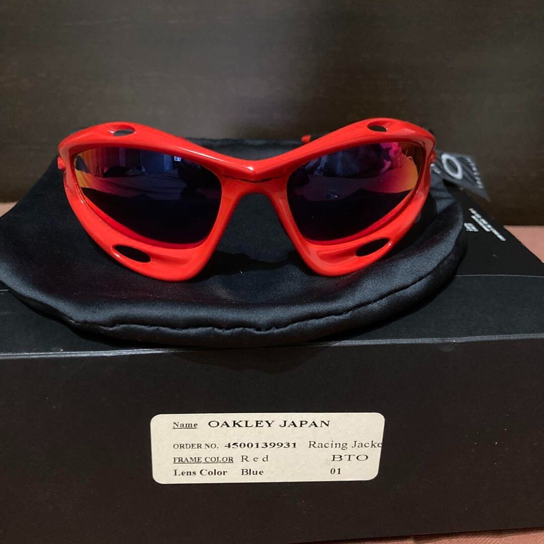 廃盤✨OAKLEY FLAK JACKET sunglasses 黒　赤 OAKLEY Racing Jacket sunglasses Eyewear Fashion Accessories