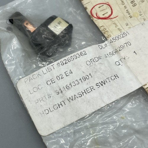 NOS 1976-1989 Porsche 911 Headlamp Washer Switch 91161331901 HEADLIGHT WIPER - Picture 2 of 2