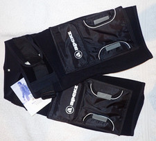 Apeks Short Tech Men M