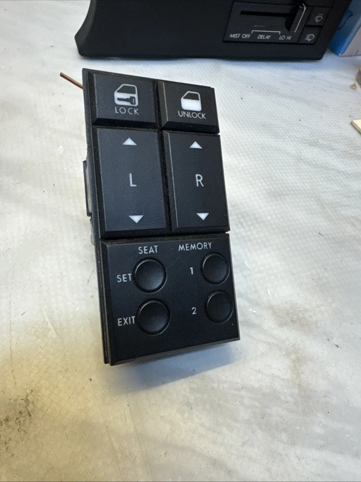 1987-1993 CADILLAC ALLANTE драйвер LH главный выключатель питания окна с памятью и замком - Изображение 3 из 4
