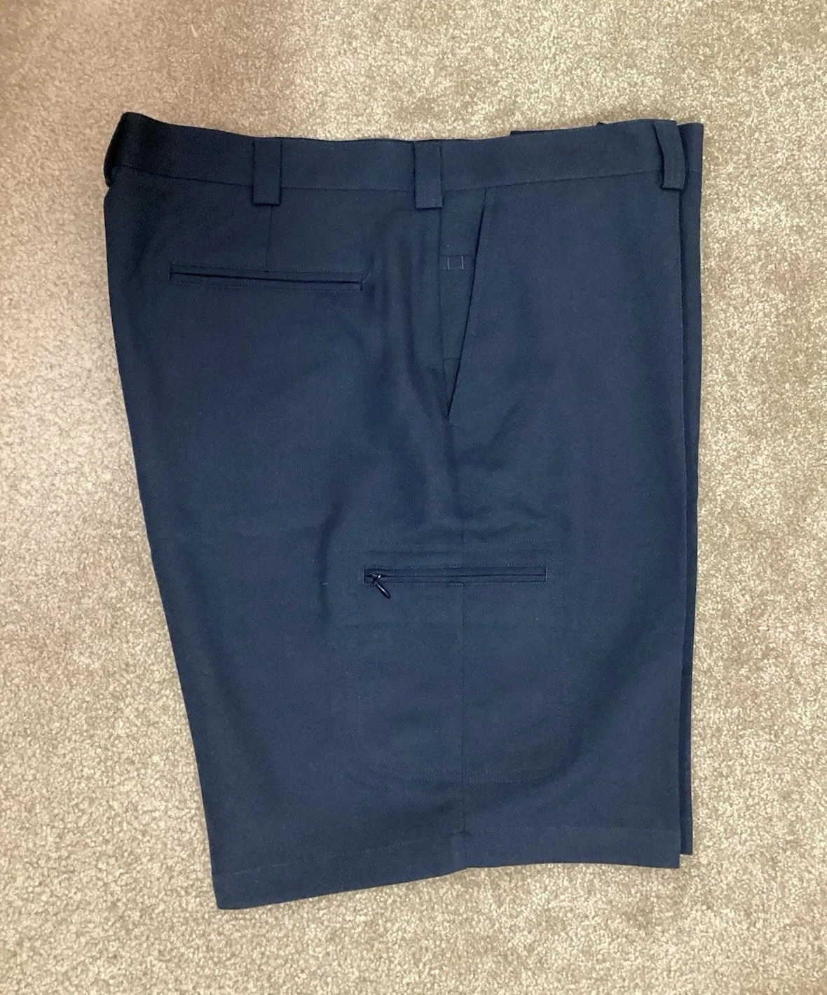 Roundtree & Yorke Mens Performance Golf Shorts 40 Black Polyester￼