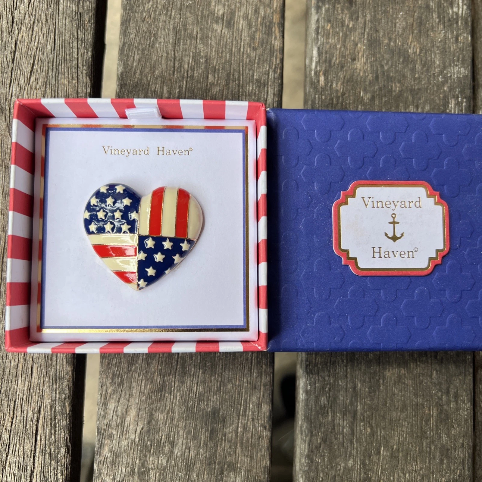 Vineyard Haven American Flag Heart Brooch Pin W/ Gift Box 1.5” Enamel Gold NEW