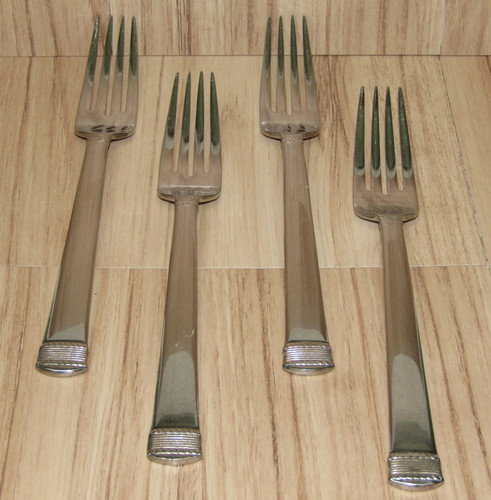 Wallace Coin Edge 18/10 Stainless Steel Set of (4) Dinner Forks 8.25" Flatware