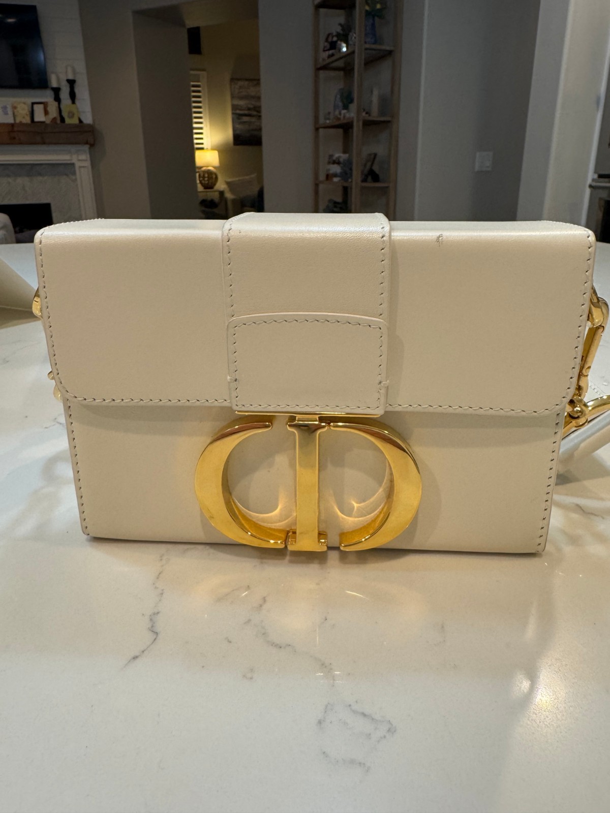 Dior 30 Montaigne Leather Shoulder Bag for Women