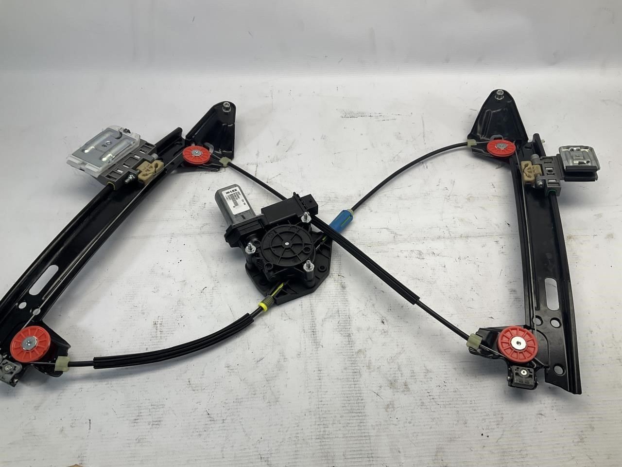 19-25 Ferrari Roma Left Door Window Regulator w/ Motor Q