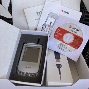 Vintage HandSpring Palm TREO 300 Sprint Cell-Phone Pilot w Stylus, Charger, CD