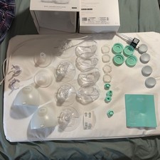 Elvie Breast Pump Wearable Set with Accessories