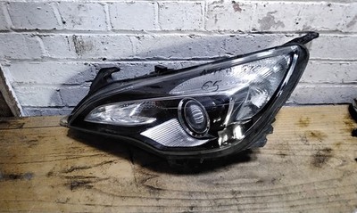 Vauxhall Astra GTC 12-18 Drivers Right Halogen Headlight. 