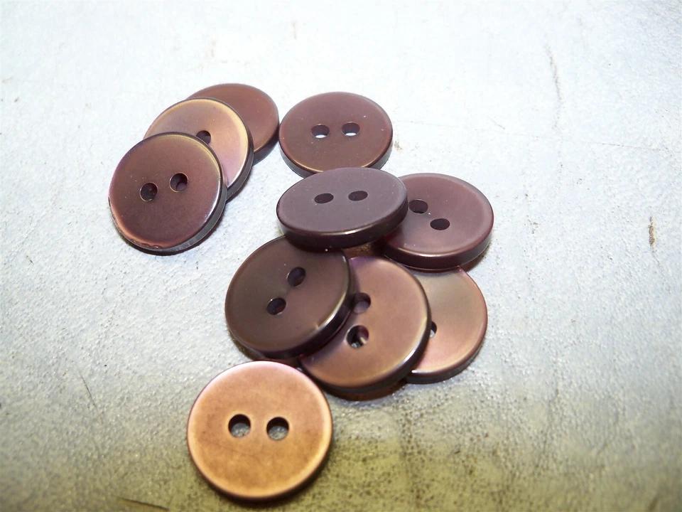 15MM BUTTON Lot Maroon Mulberry Wine 7000+ buttons - Image 4 of 4