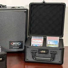 Slab Case 2 Row Gold PSA BGS Graded Card Case Storage Locks Foam BCW