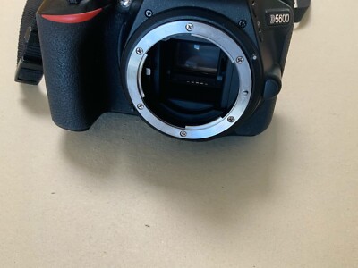 【C7005】Nikon D5600 + AF-P NIKKOR 18-55mm Nikon D5600 + Nikon AF-P DX NIKKOR 18-55mm VR + Nikon AF-S DX