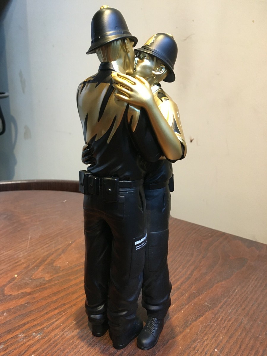 新品 Mighty Jaxx - KISSING COPPERS BANKSY BANKSY x BRANDALISED & mighty jaxx 