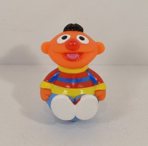 beyblade poly juguetes