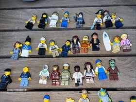 62 Lego Minifig  Piece Lot Minifigures  Batman  Hobbit Etc