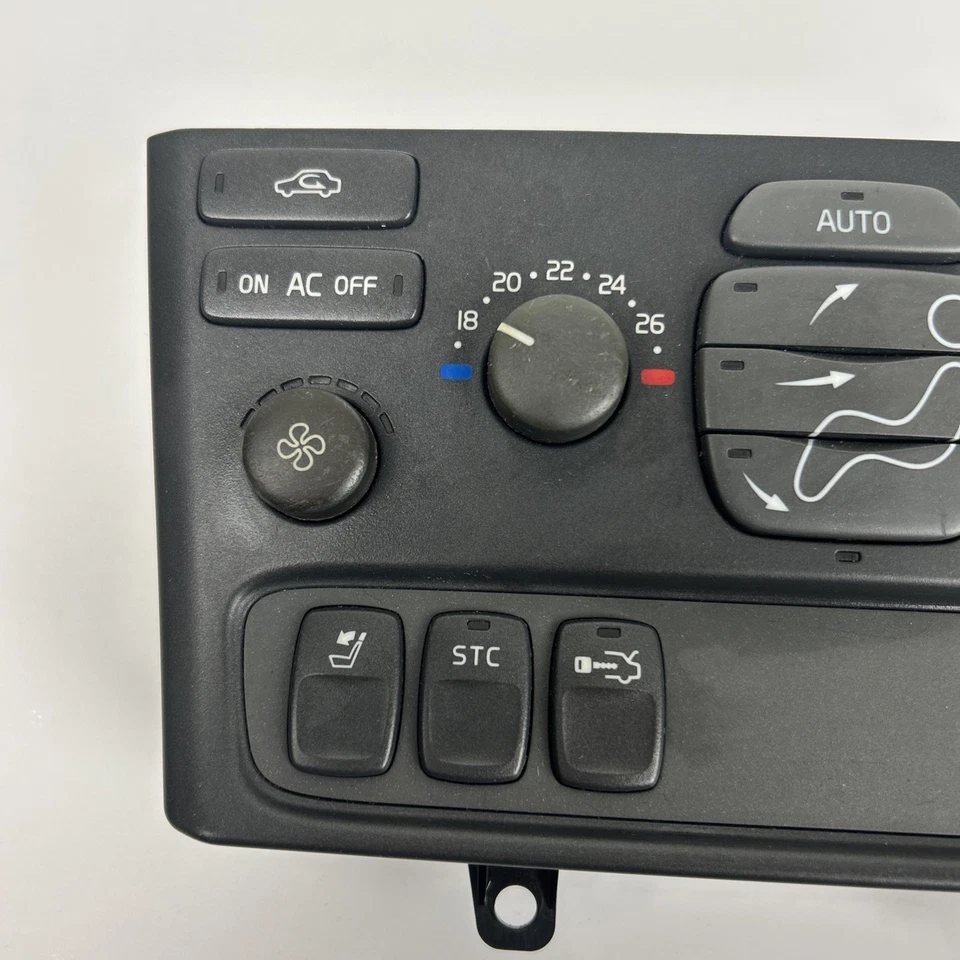 Volvo S805 OEM 1999-2000 A/C Heater Climate Control Panel Unit 30746020 Tested - Image 3 of 4