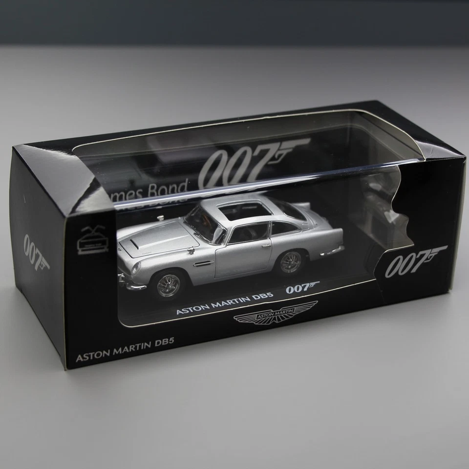 1/43 Aston Martin DB5 James Bond 007 Diecast Car Model Collection - Image 3 of 4
