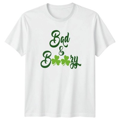 Bad & Boozy T-Shirt Irish Clover St Patricks Day Geschenk für Sie und Ihn