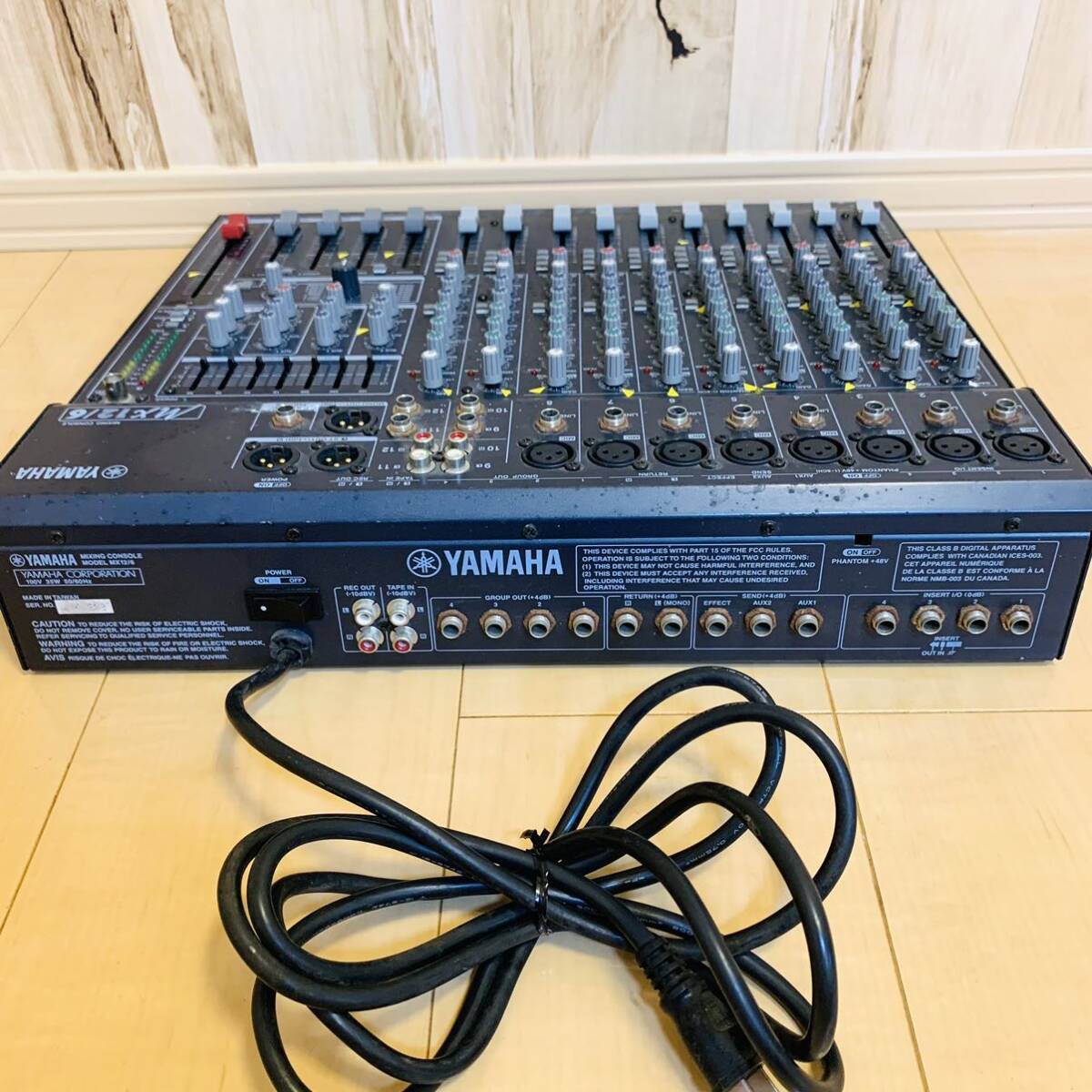 YAMAHA Yamaha MX12/6 MIXING CONSOLE | 8-23 Channels | 4 YAMAHA Yamaha MX12/6 MIXING CONSOLE | 8-23 Channels | 4
